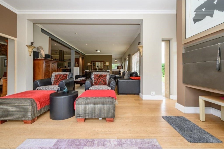 4 Bedroom Property for Sale in Lovemore Park Eastern Cape